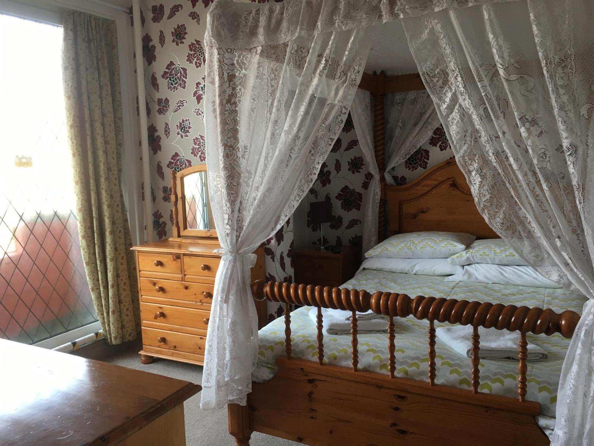 Hotel Royal 3*